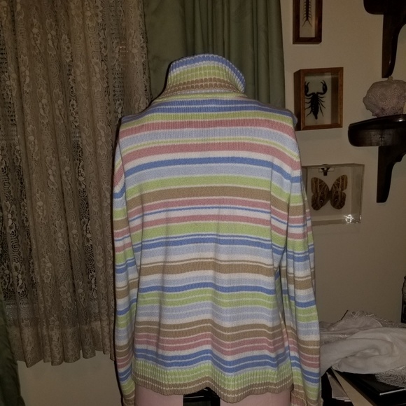 First Issue size XL turtle neck - Picture 3 of 6